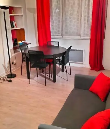 T2 Saint-anne Hyper Centre Apartment