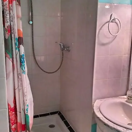 T2 Saint-anne Hyper Centre شقة نانسي